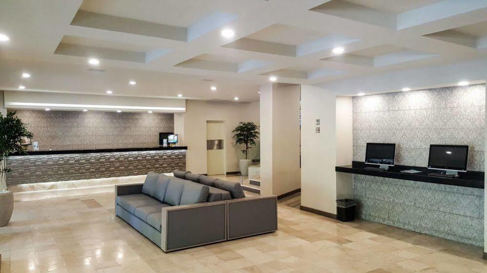 Everest Ciudad Victoria Exterior foto